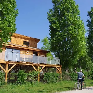 kanopee-village.hotels-rhonealpes.com/